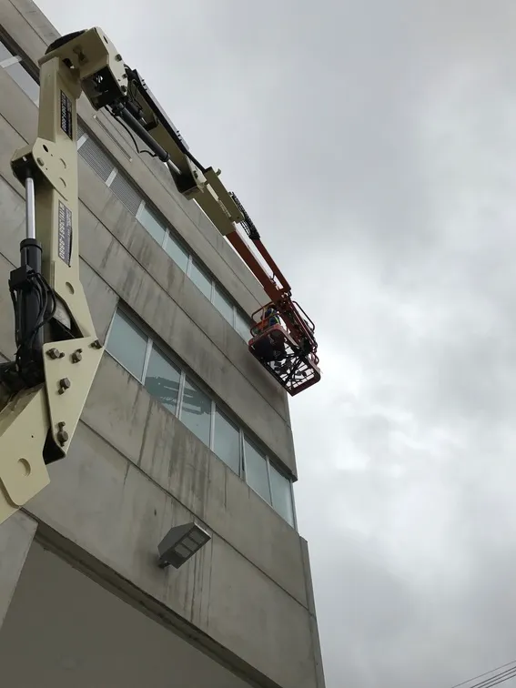 Serviço de limpeza pós obra em galpão sp